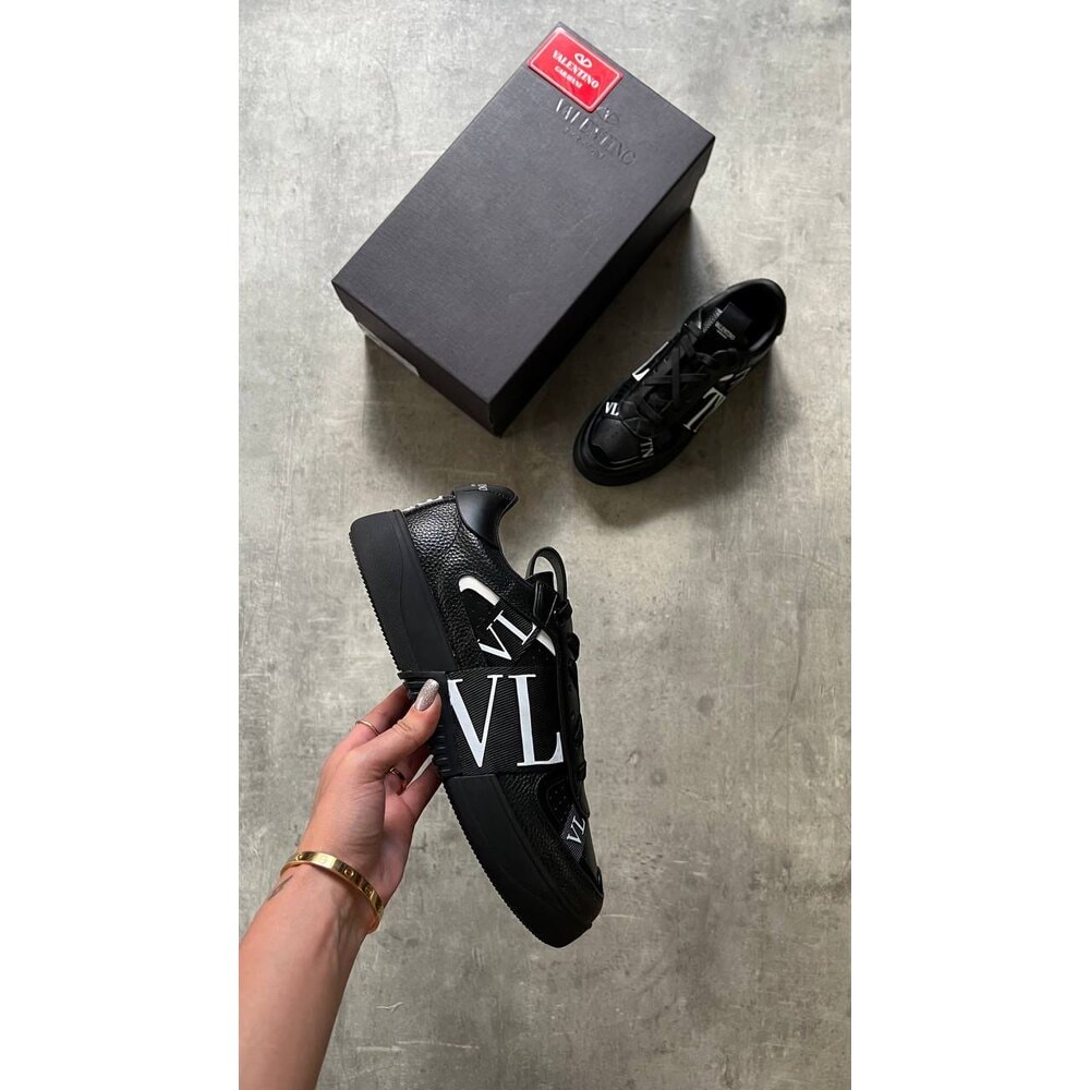 Valentino Rockstud Black VLTN