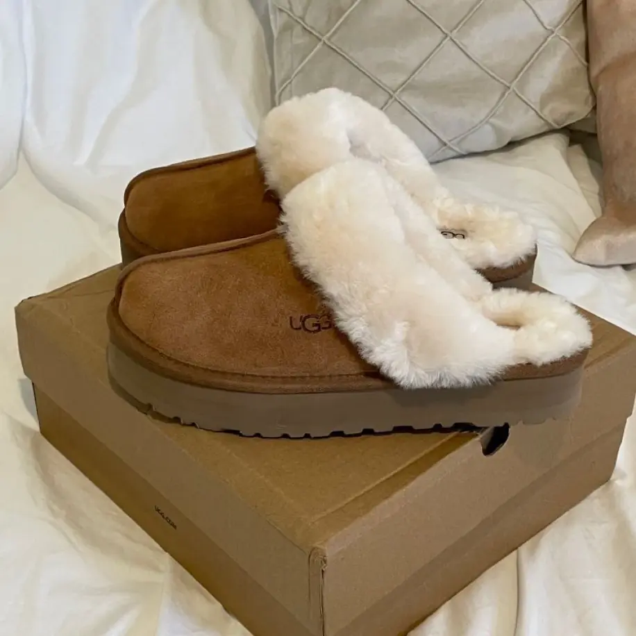 UGG Disquette Slipper Chestnut ( New Season ) görsel 2