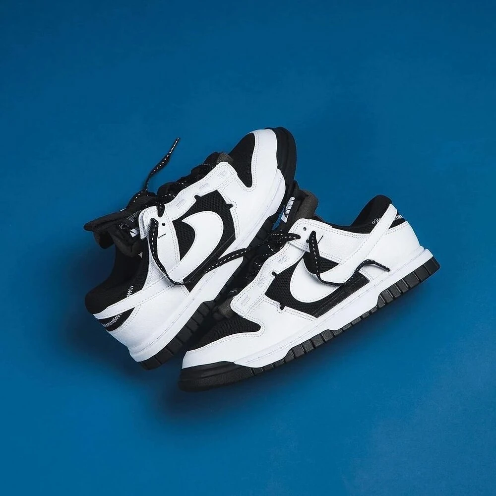 Nike Jumbo Dunk “ Reverse Panda “