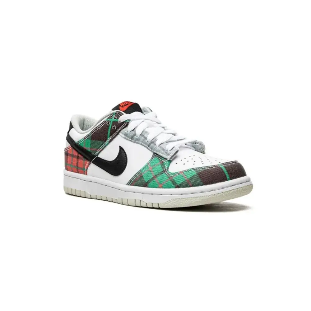 Nike Dunk Low Tartan Plaid görsel 2