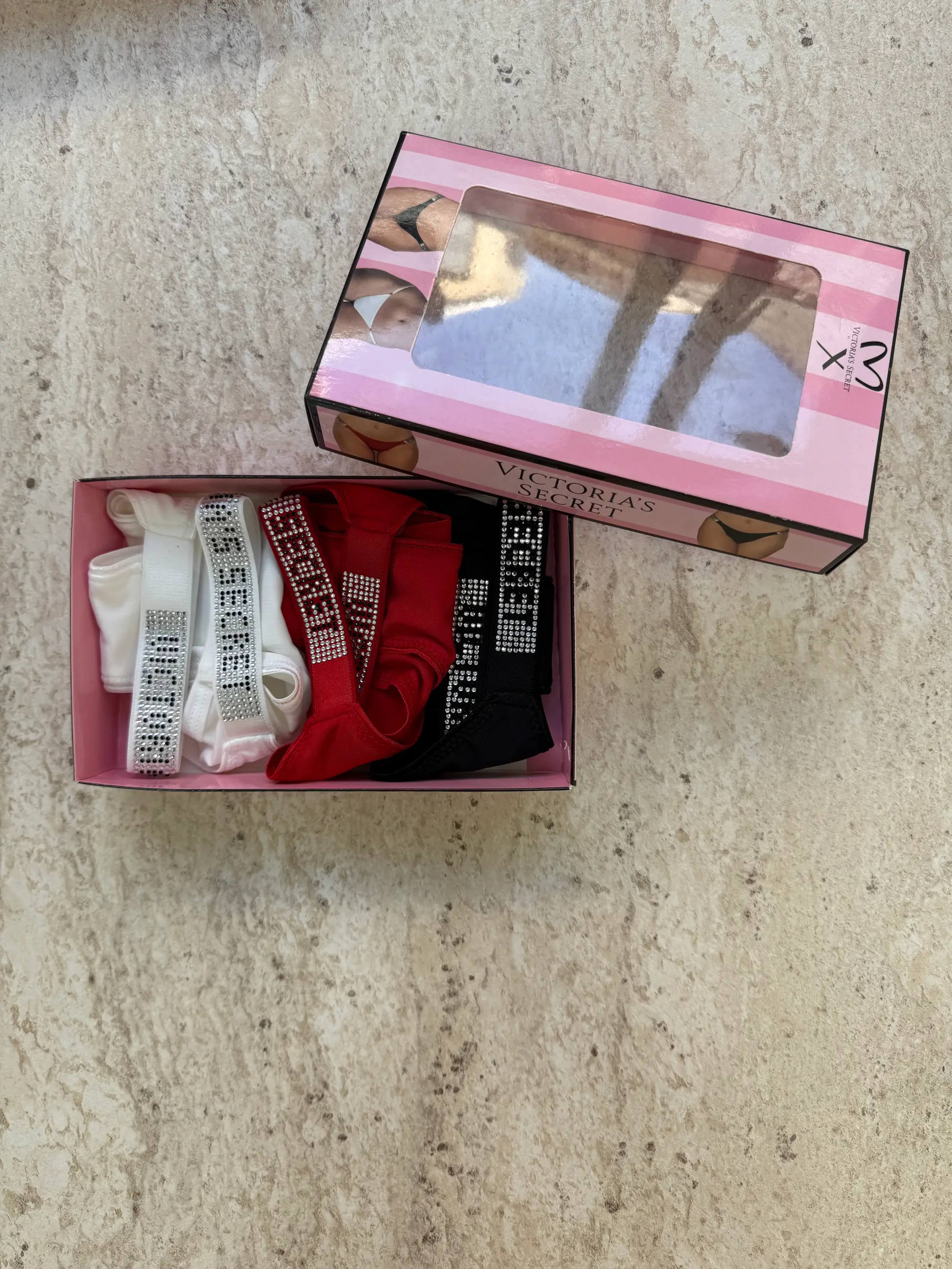 Victoria Secret’s Taşlı 3 Lü Bikini görsel 5
