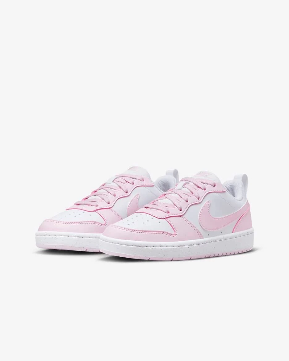 Nike Borugh Pembe