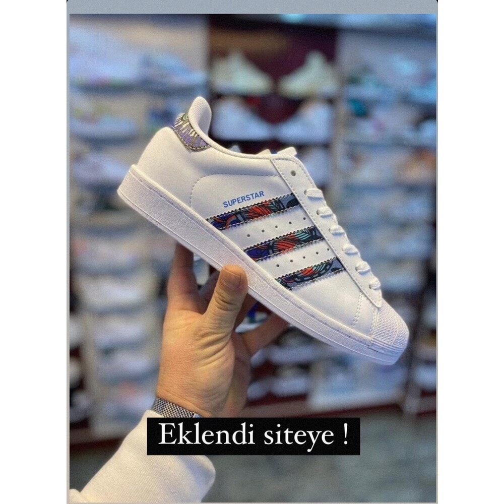 Adidas Superstar “Blue Flowers”